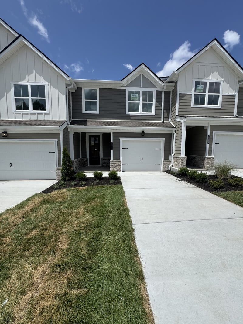 2317 Juneau Ln, Columbia, TN 38401