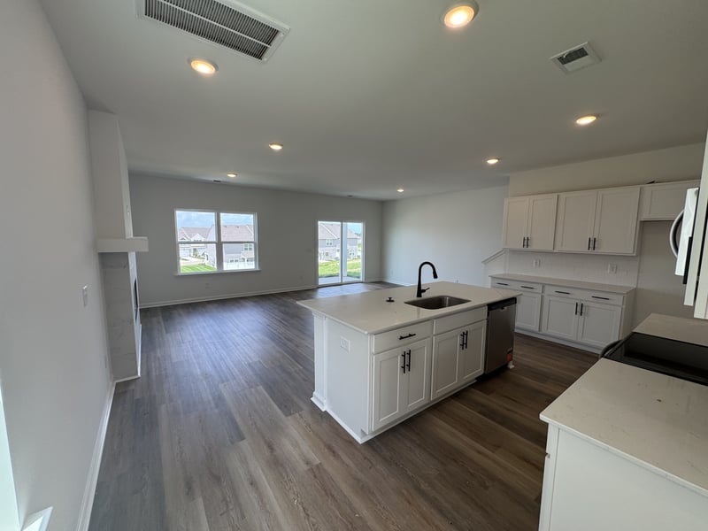 2315 Juneau Ln, Columbia, TN 38401