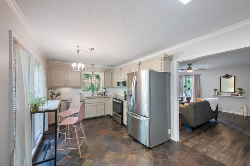 204 Timberlake Dr, Springfield, TN 37172