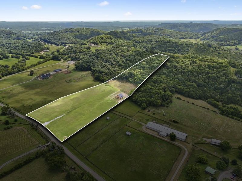 7010 Giles Hill Rd, College Grove, TN 37046