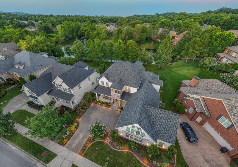 701 Springlake Dr, Franklin, TN 37064
