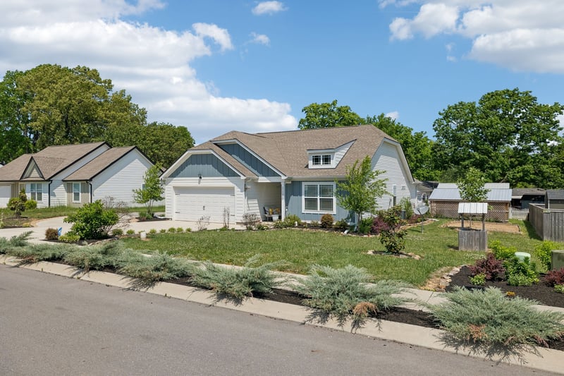 1180 Shaylee Dr, Springfield, TN 37172
