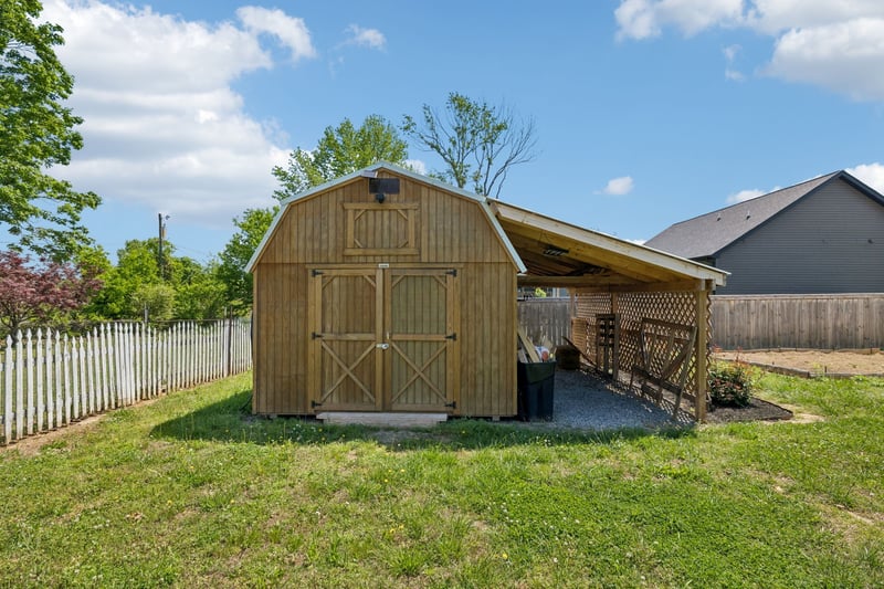 1180 Shaylee Dr, Springfield, TN 37172