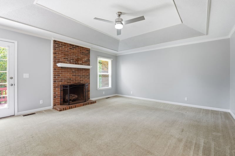 562 Sharondale Dr, Murfreesboro, TN 37129