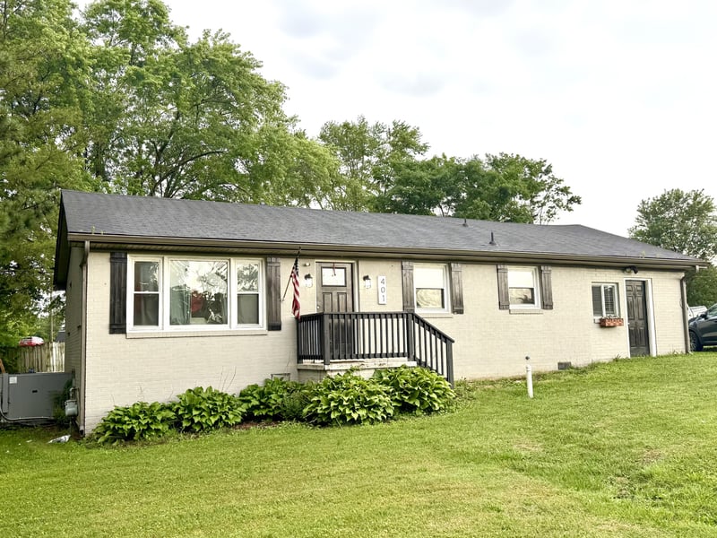 401 Weaver Ln, Springfield, TN 37172