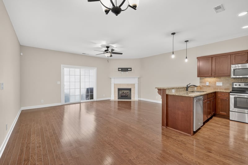 2342 N Tennessee Blvd #703, Murfreesboro, TN 37130