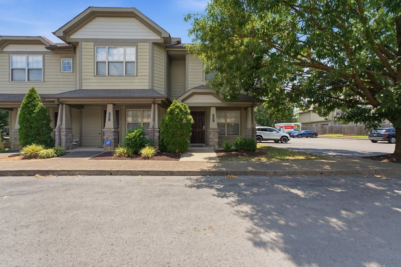 105 4th Ave #503, Murfreesboro, TN 37130