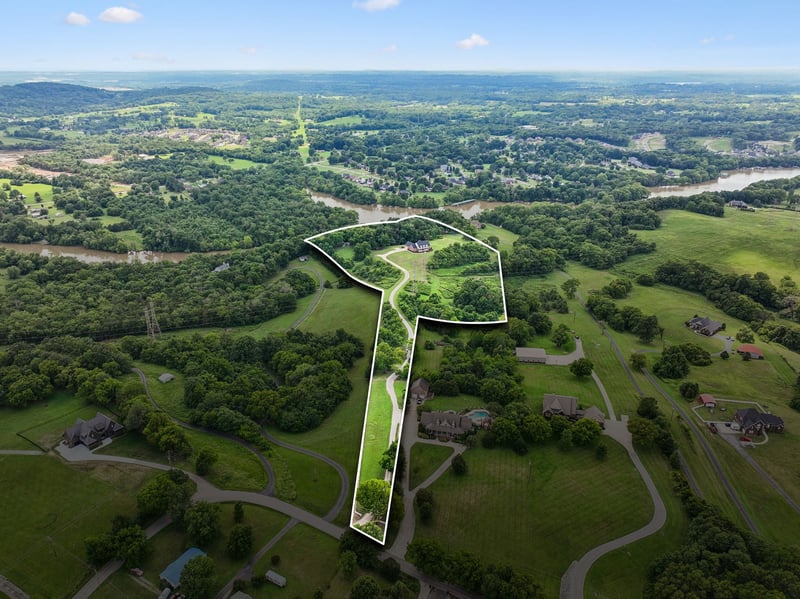 1466 Berea Church Rd, Lebanon, TN 37087