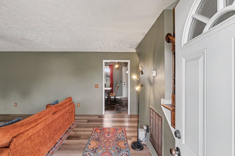 606 Fairgrounds Ct, Lebanon, TN 37087