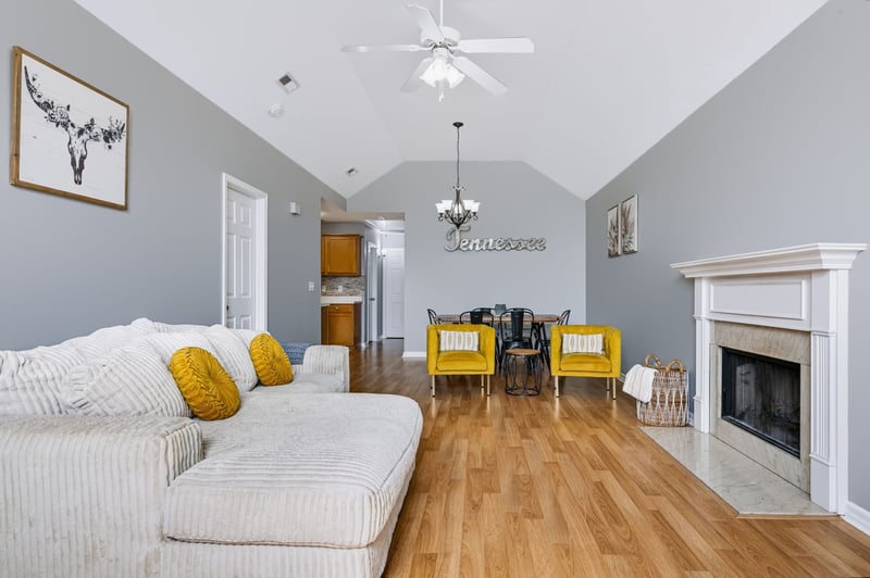 2862 Spring Meade Blvd, Columbia, TN 38401