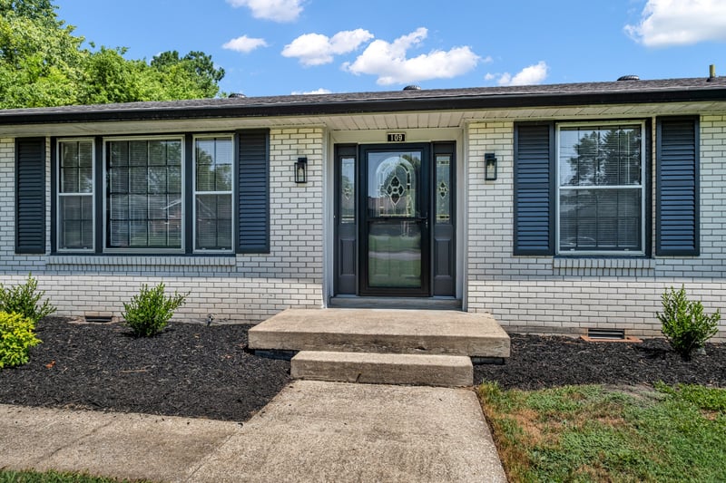 109 Homestead Dr, Hendersonville, TN 37075