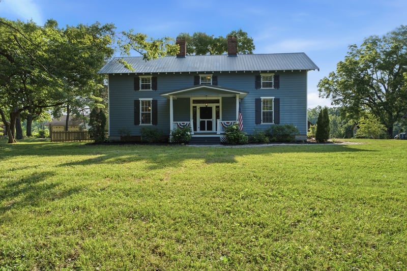 1425 Highway 49 , Ashland City, TN 37015