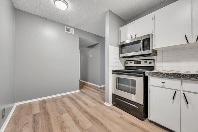 441 Harding Pl #B2, Nashville, TN 37211