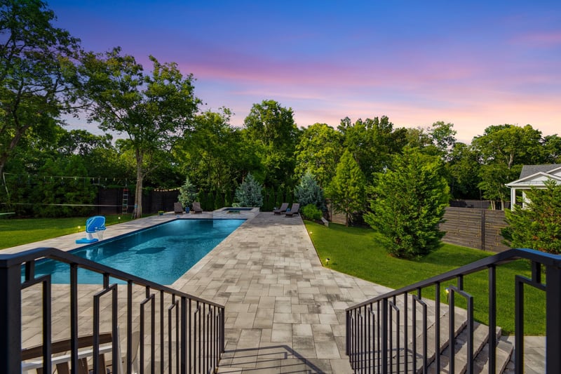 848 W Hillwood Dr, Nashville, TN 37205