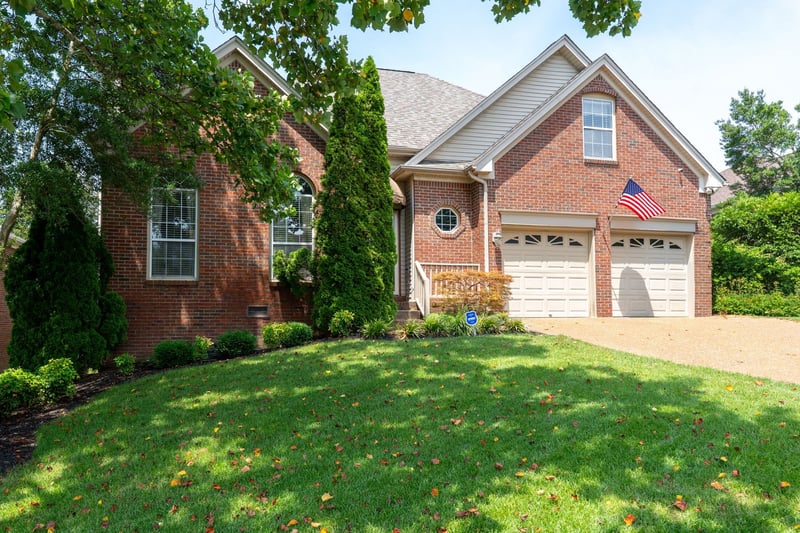 6317 Willow Oak Dr, Nashville, TN 37221