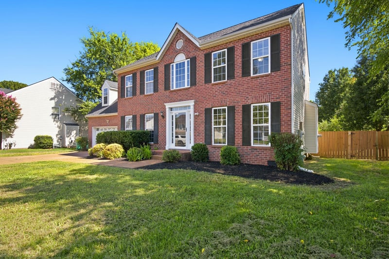 2240 Hayward Ln, Spring Hill, TN 37174