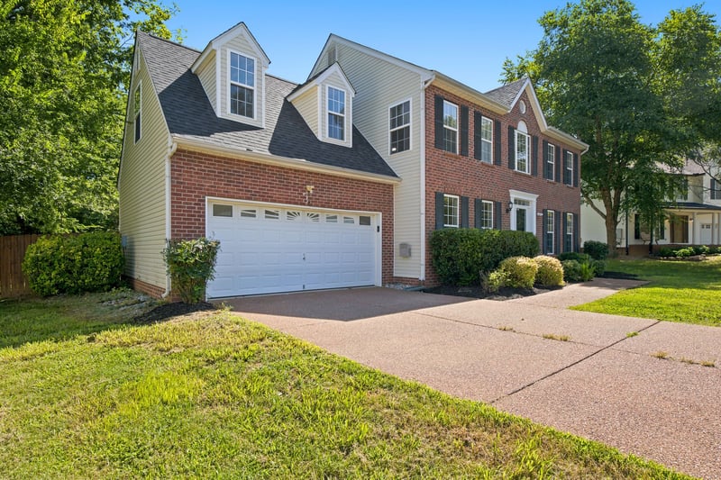 2240 Hayward Ln, Spring Hill, TN 37174