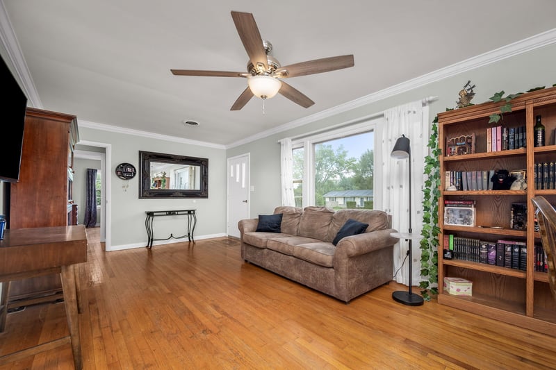 1019 Lawndale Dr, Murfreesboro, TN 37129