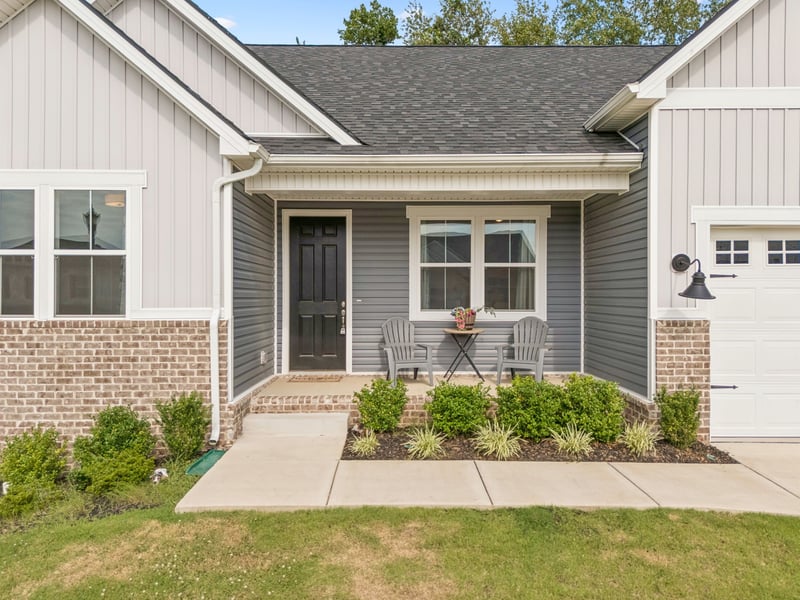 3020 Fernwood Ln, Columbia, TN 38401