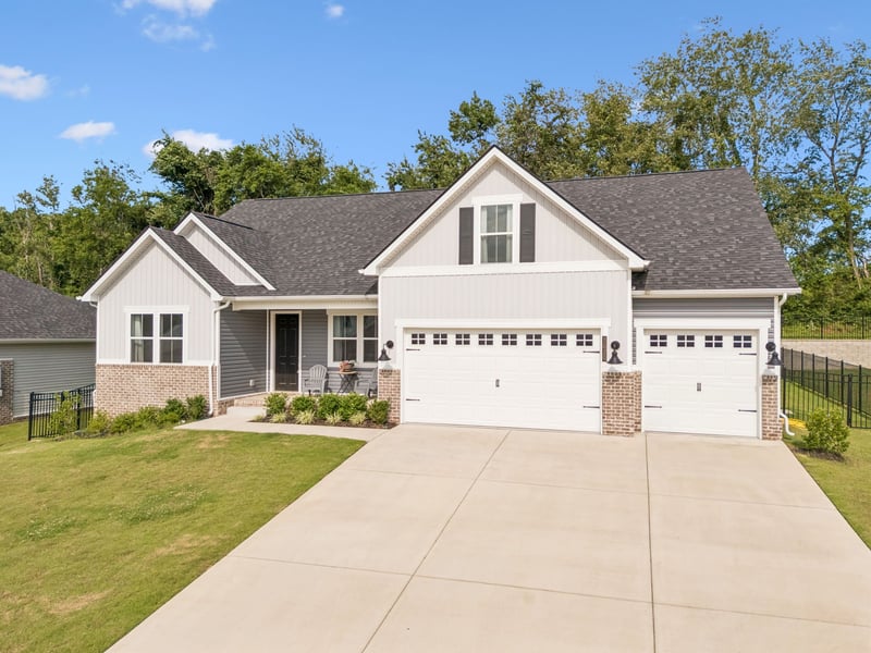 3020 Fernwood Ln, Columbia, TN 38401