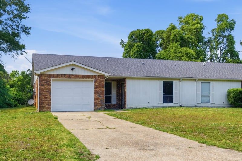 1440 E Cedar Ln, Madison, TN 37115