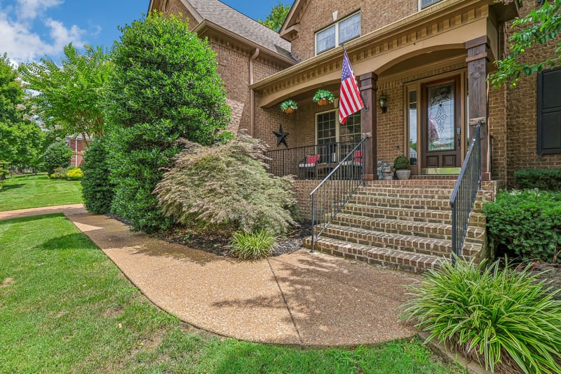 1225 Old Spring Trl, Arrington, TN 37014