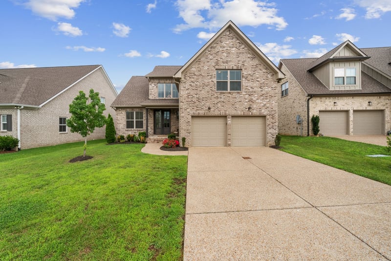 1706 Sorrell Park Dr, Spring Hill, TN 37174