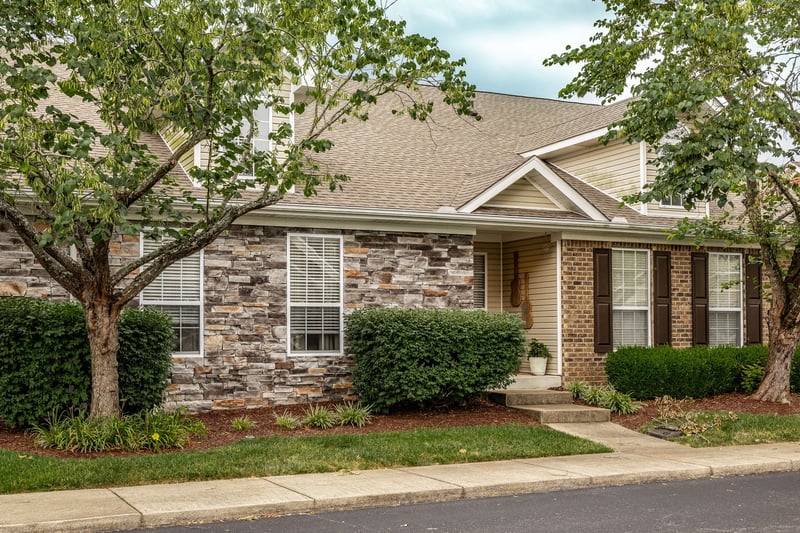 800 Browns Ln #G3, Gallatin, TN 37066