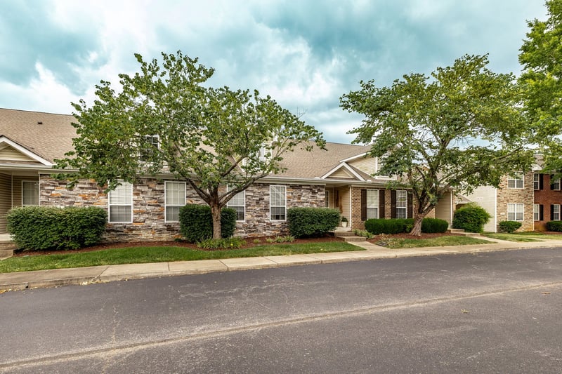 800 Browns Ln #G3, Gallatin, TN 37066