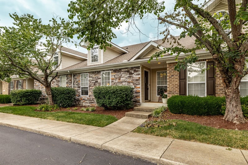 800 Browns Ln #G3, Gallatin, TN 37066