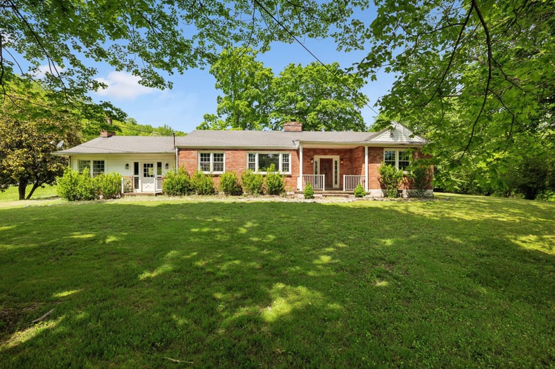 1155 Ridge Hill Rd, Goodlettsville, TN 37072