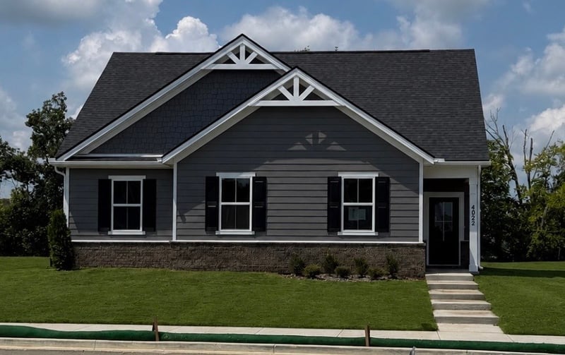 4022 Red Hawk Rd, Columbia, TN 38401