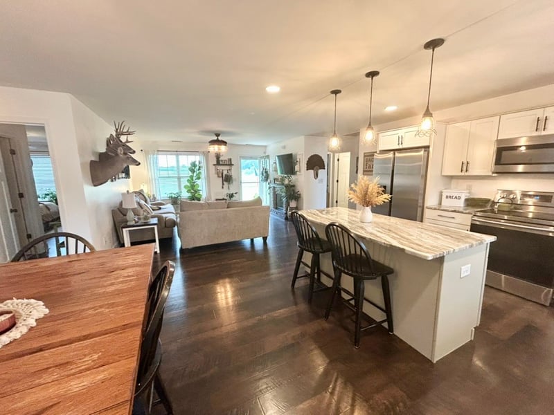 970 White Rd, Portland, TN 37148