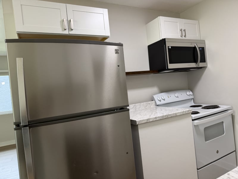 550 Harding Pl #E107, Nashville, TN 37211