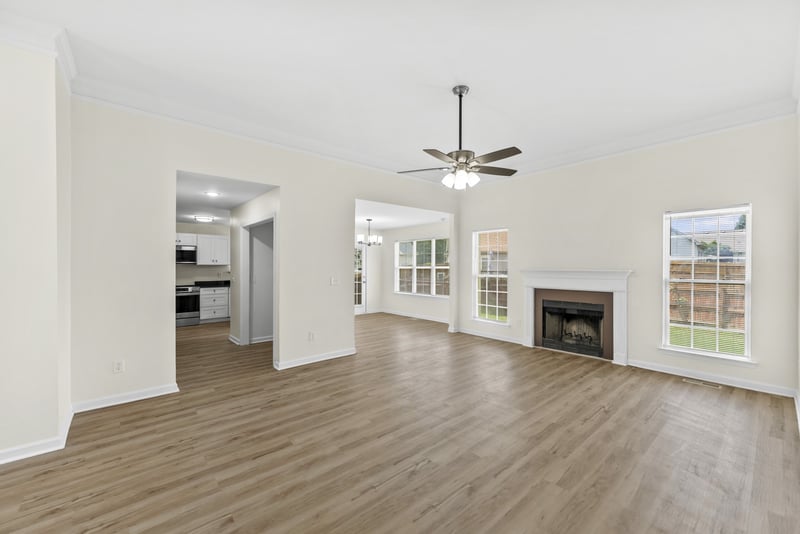 2320 S Grafton Ct, Nashville, TN 37217