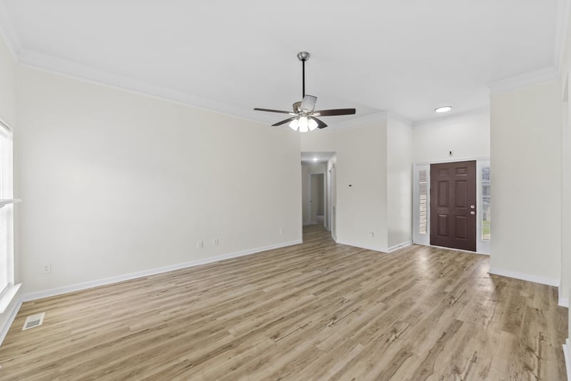2320 S Grafton Ct, Nashville, TN 37217