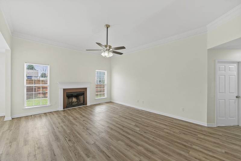 2320 S Grafton Ct, Nashville, TN 37217