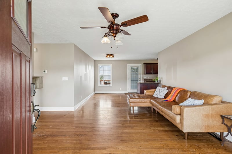 503 Polo Ln, Springfield, TN 37172