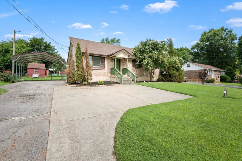 125 Old N Greenhill Rd, Mount Juliet, TN 37122