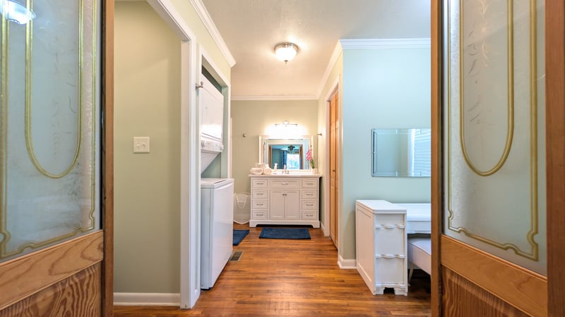 76 E Thompson Ln, Nashville, TN 37211