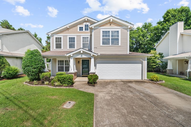 1812 Brookmeadow Ln, Hermitage, TN 37076