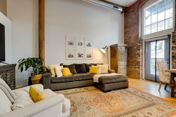 1350 Rosa L Parks Blvd #365, Nashville, TN 37208