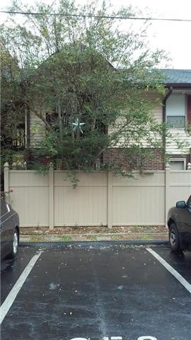 500 Paragon Mills Rd #N14, Nashville, TN 37211