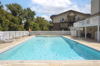 500 Paragon Mills Rd #N14, Nashville, TN 37211