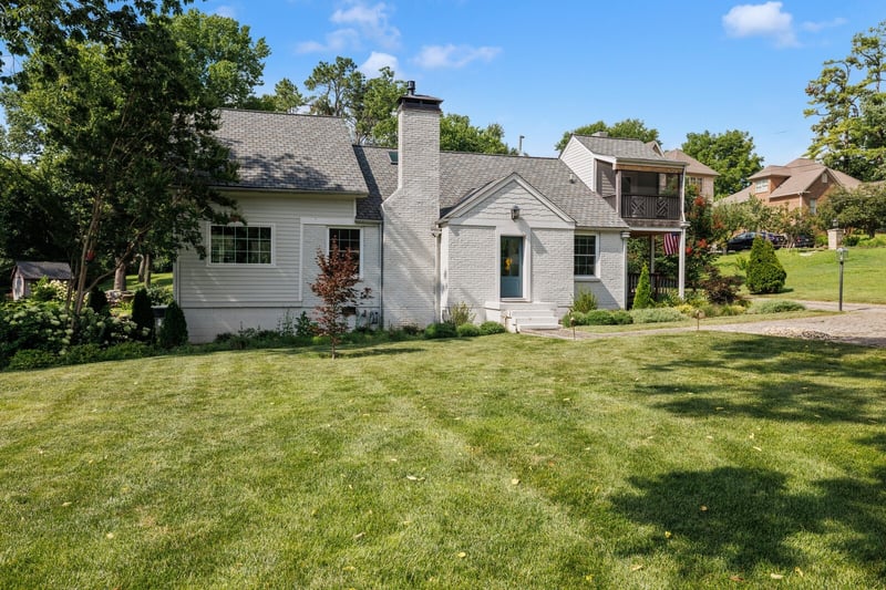 852 Battery Ln, Nashville, TN 37220