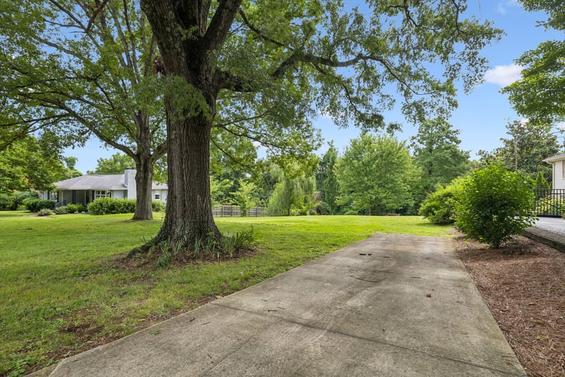 3518 Pleasant Valley Rd, Nashville, TN 37204