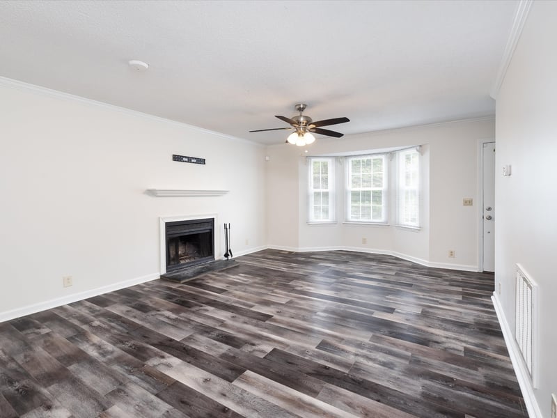 7768 Sawyer Brown Rd, Nashville, TN 37221