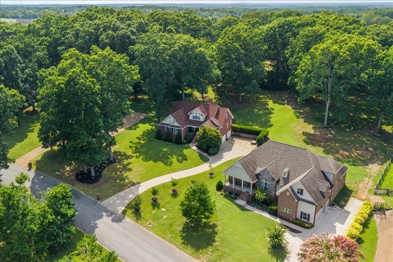 7315 Mccormick Dr, Fairview, TN 37062