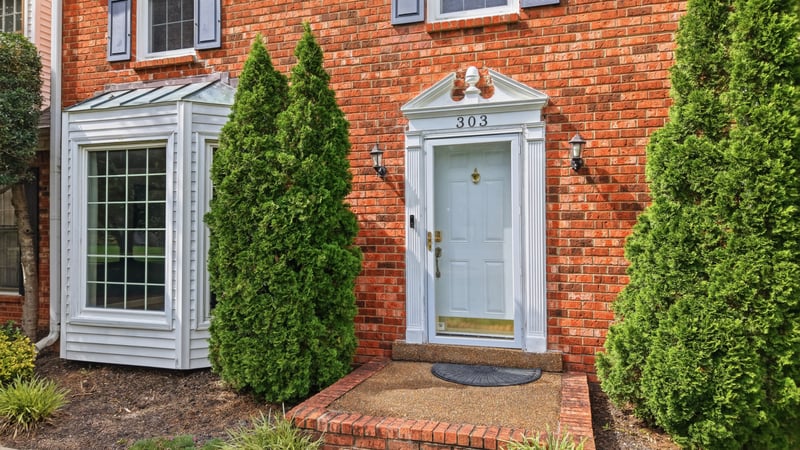 303 W Chownings Ct, Franklin, TN 37064