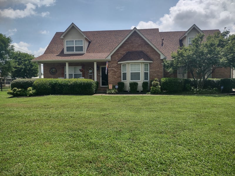 1307 Sycamore Dr, Murfreesboro, TN 37128